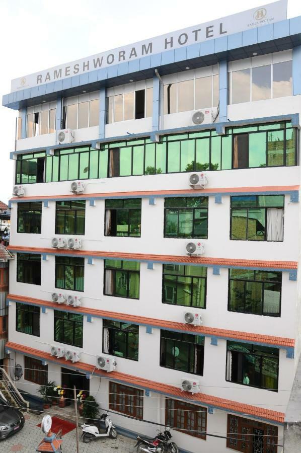 Rameshworam Hotel Катманду Экстерьер фото